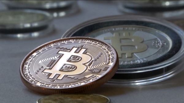 Юрист Хаминский: вложения в криптовалюту несут сопутствующие риски