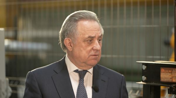 Глава ДОМ.РФ рассказал о модернизации Щербинского лифтостроительного завода