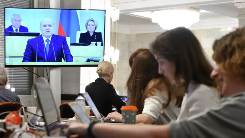 Мишустин: Путин провёл многочасовое совещание по экономике